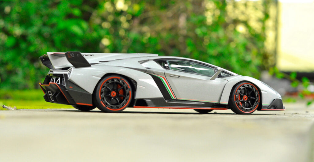 Lamborghini Veneno är en av de dyraste bilarna i världen