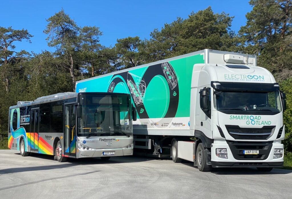 Smartroad Gotland, elbuss och ellastbil © Electreon AB